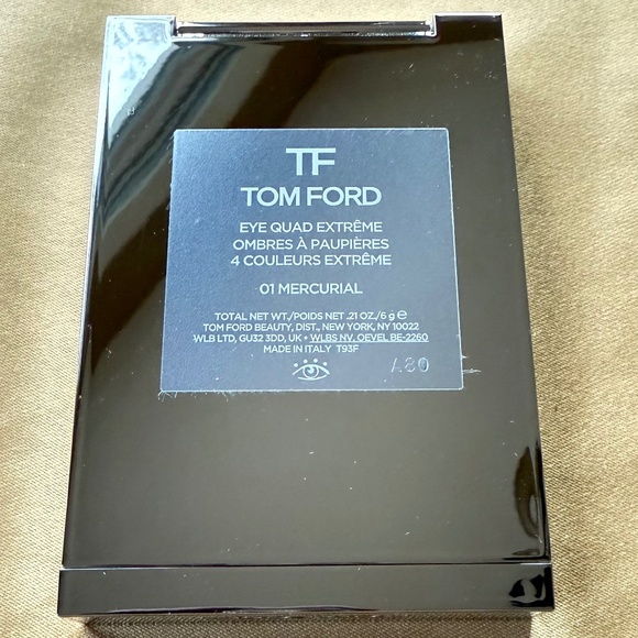 Tom Ford Beauty Extreme Eye Quad in 01 Mercurial - Picture 4 of 7